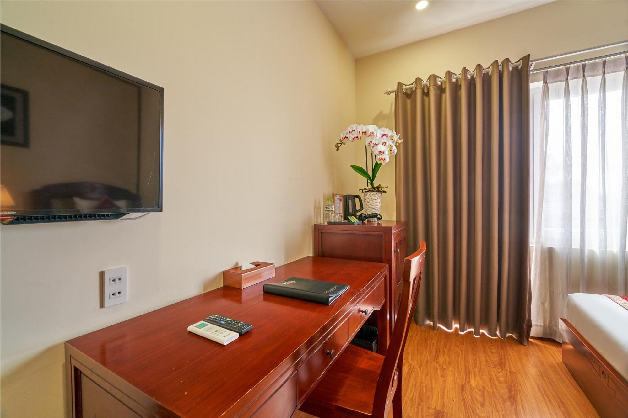 Bcons Riverside Hotel Binh Duong Thu Dau Mot Extérieur photo