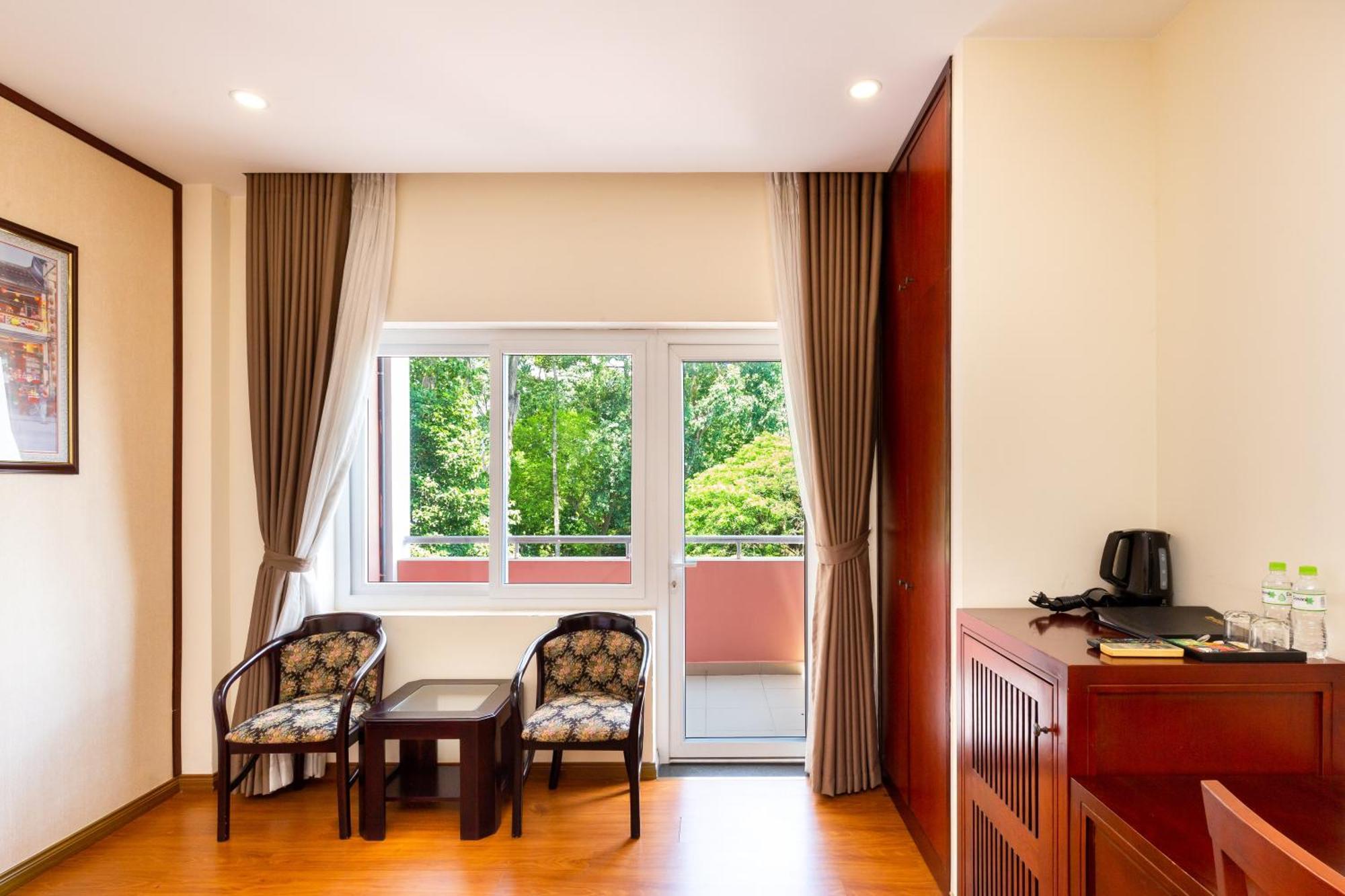 Bcons Riverside Hotel Binh Duong Thu Dau Mot Extérieur photo